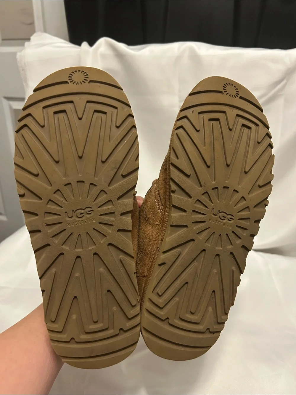 Women’s  Brown Suede Lace-Up Casual Shoes with Plush Lining